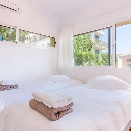 Villa Mal Pas Sands